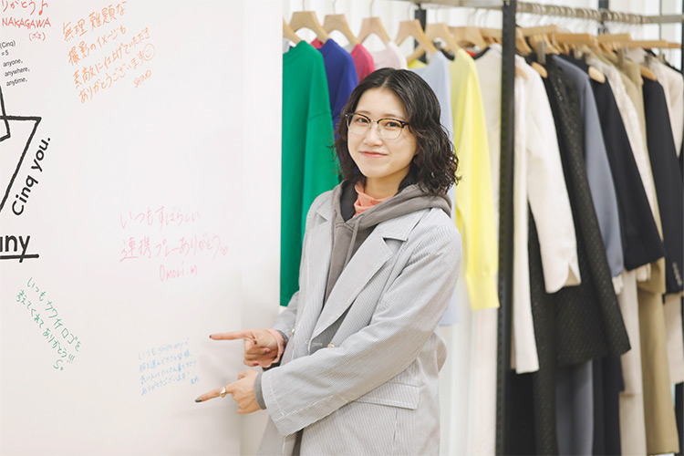 SHIPS any 5th Anniversary Cinq You