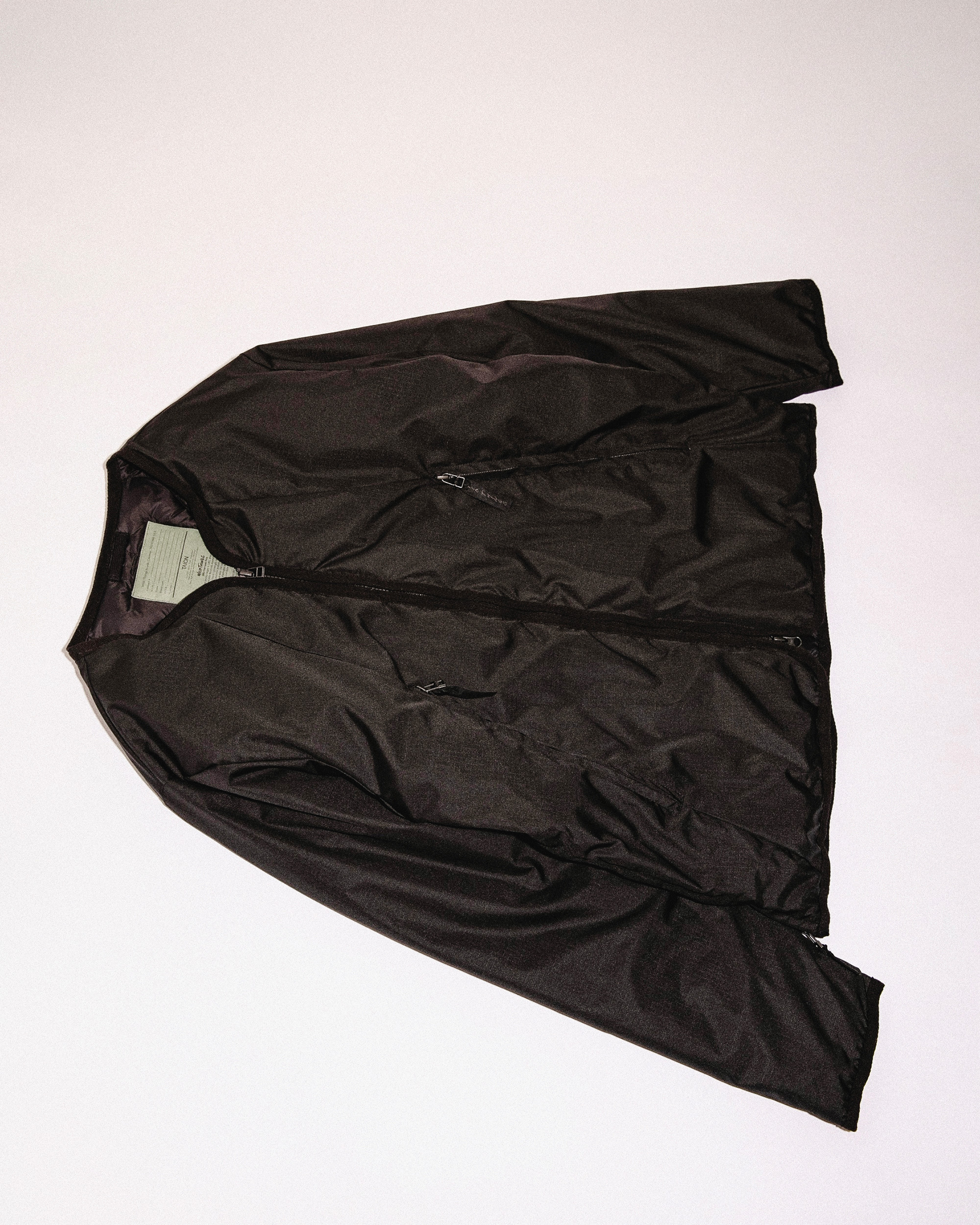 ~𐧂gvR{ WILD THINGS ~ TAION ~ SHIPS