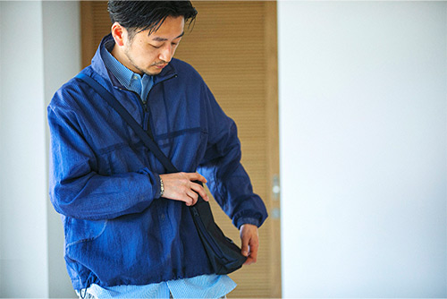 ���C���r�W���A��