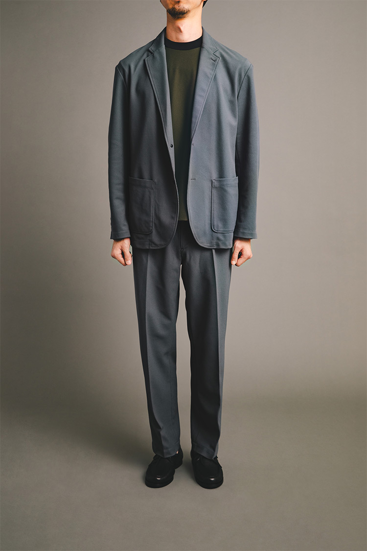 ���C�h�e�[�p�[�h �O���[