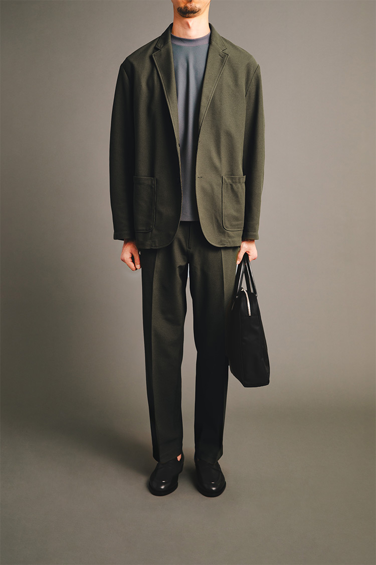 ���C�h�e�[�p�[�h �I���[�u