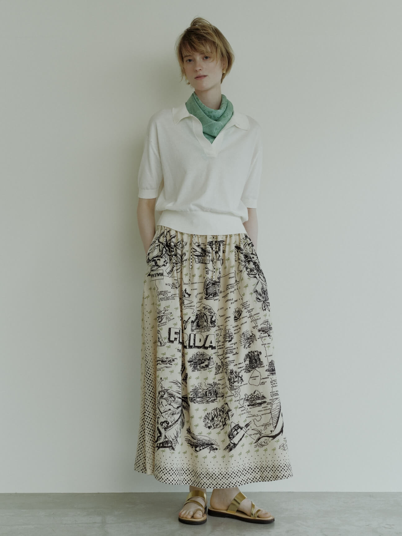 >SHIPS for WOMEN 2026 Summer�b TOUGH Romantic