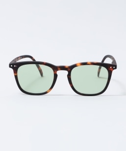 IZIPIZI: LIGHT COLOR E MODEL