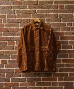 SHIPS: AUTHENTIC _u|Pbg R[fC Vc AE^[