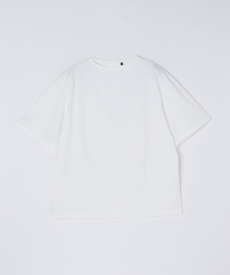 AMOMENTO: BOAT NECK T-SHIRTS