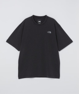 THE NORTH FACE: GAR TYPOGRAPHIC COLORED SHORT SLEEVE