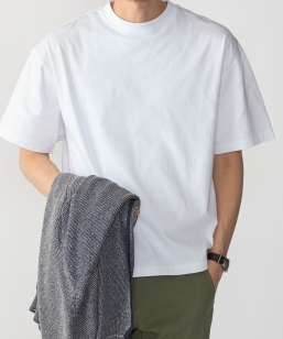 SHIPS: �X�r�� �M�U �R�b�g�� �V���[�g�X���[�u T�V���c