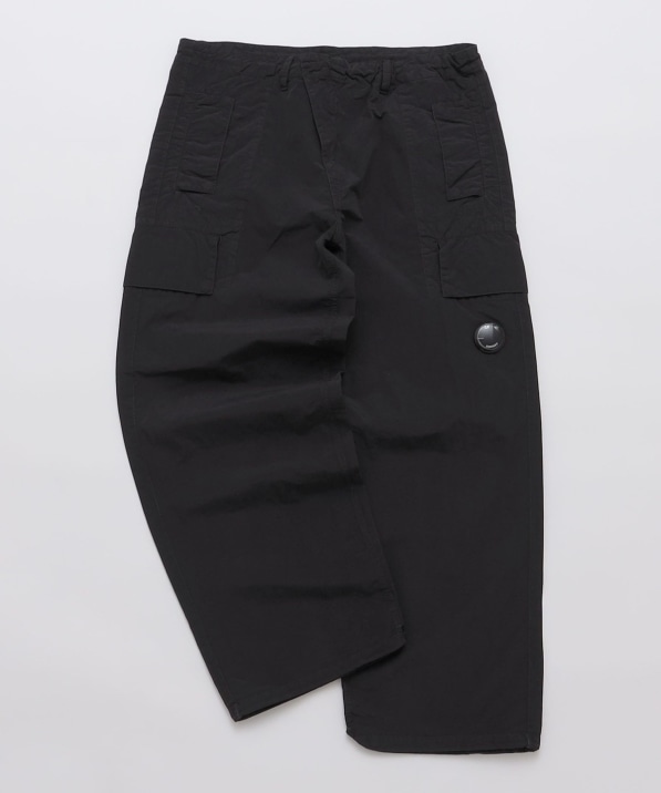 C.P.COMPANY: FLATT NYLON OVERSIZE CARGO PANTS｜ SHIPS 公式サイト