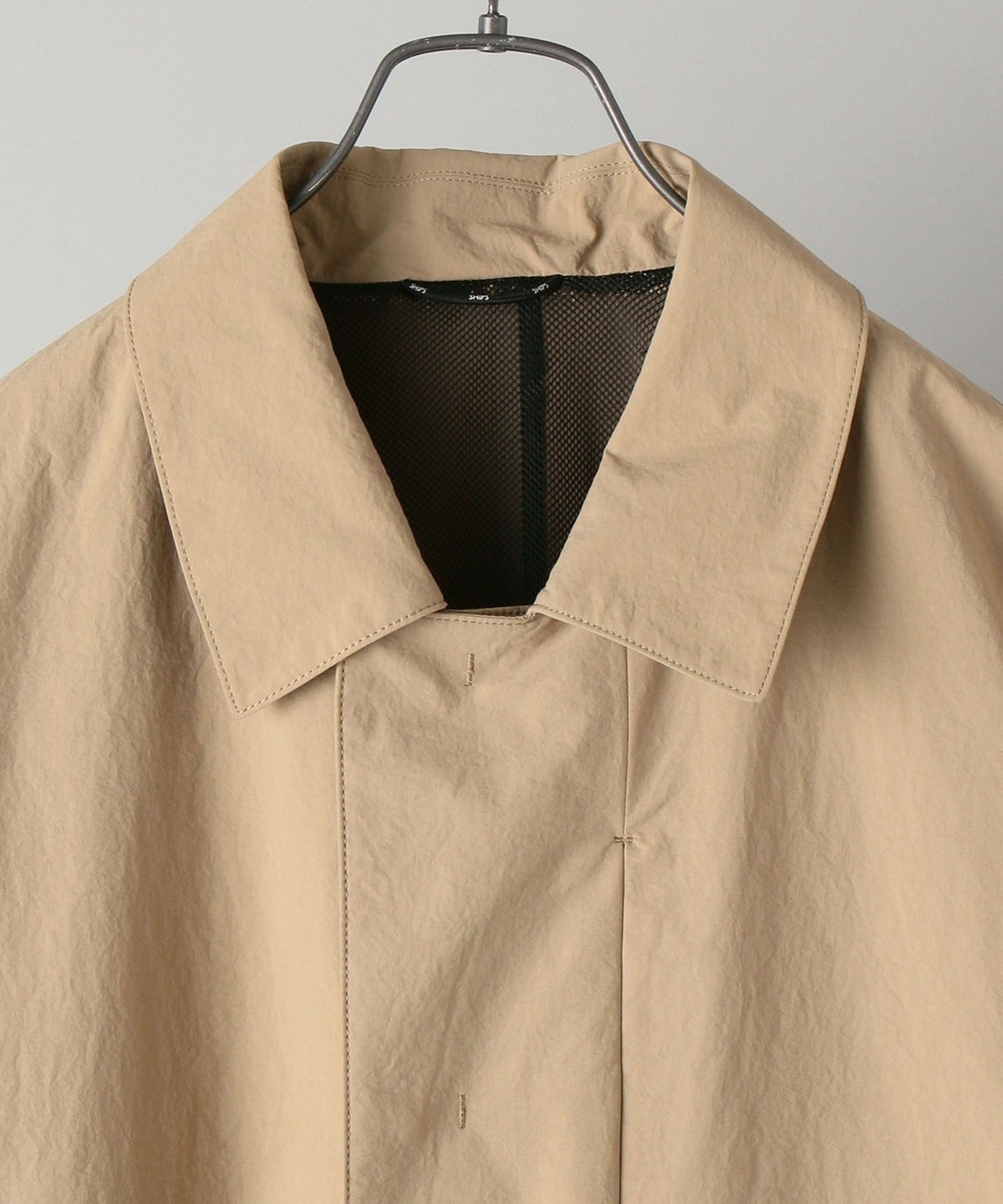 【人気✨】シップス コート ステンカラー グリーン ナイロン シンプルデザイン