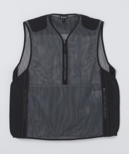 Goldwin: TONALITH MESH HALF ZIP VEST