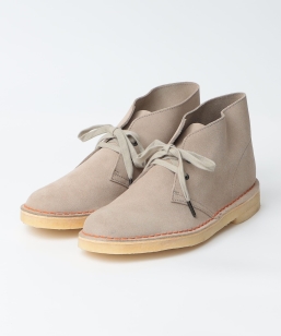 CLARKS: DESERT BOOT