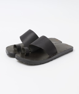 JUTTA NEUMANN: ALICE SQUARE