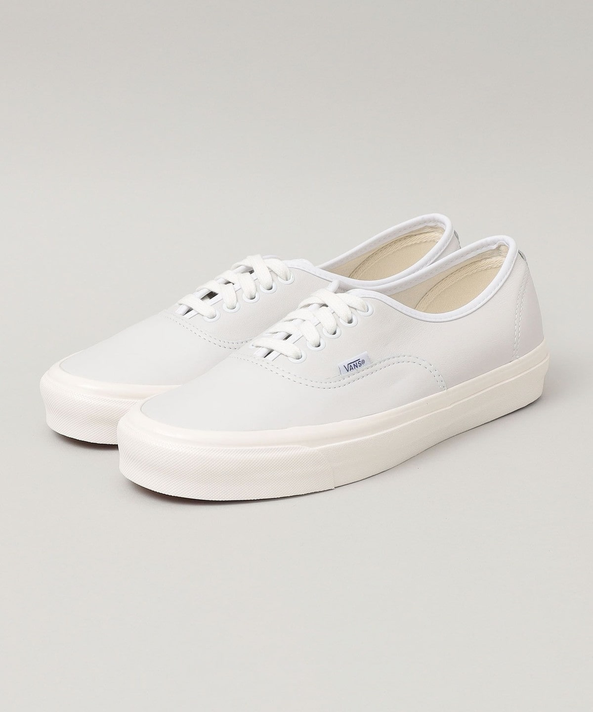 VANS: AUTHENTIC 44 DX LEATHER オフホワイト