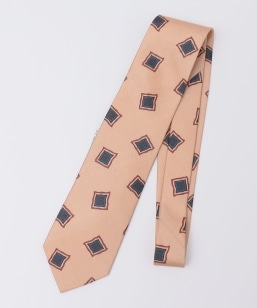 SHIPS: LUXURY VN XNGA R vg lN^C