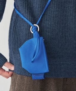 Kaan: MINI LANYARD POUCH POLY