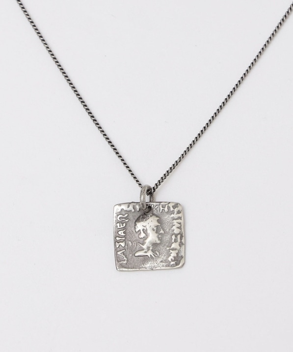 SHIPS: <XNGA> VICTORIA COIN NECKLACE