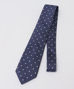 SHIPS Colors:�V���N �h�b�g �l�N�^�C��