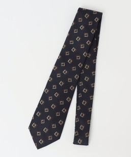 SHIPS Colors:VN fUC p^[ lN^C