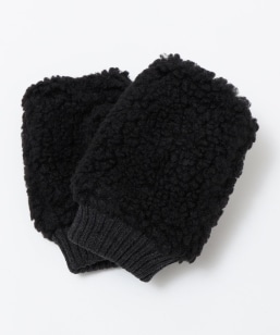 SHIPS Colors:{A tBK[X O[u