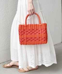 SHIPS Colors:�`���[�u �g�[�g�o�b�O