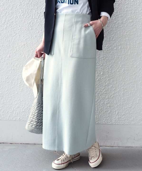 SHIPS Colors:�q��􂢉\�r���u �_���{�[�� �^�C�g �X�J�[�g