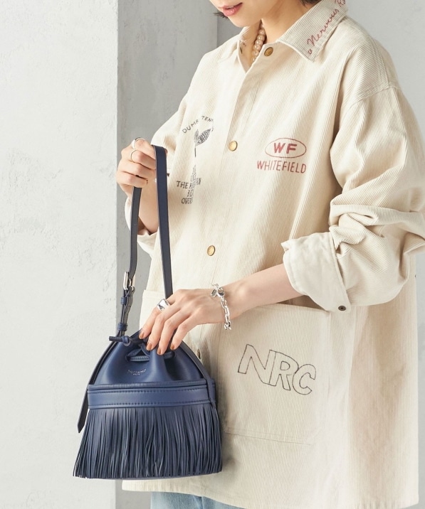 J&M DAVIDSON ネイビー ショルダーバッグ J & M Davidson ネイビーレザーショルダーバッグ