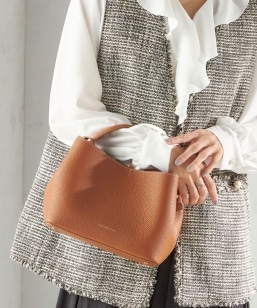 �s�\��tFEEL AND TASTE: boat S