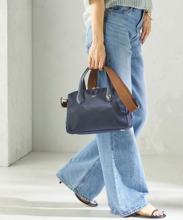 �s�\��tBEAURE: �i�C���� �X�N�G�A �e�[�v �{�X�g��