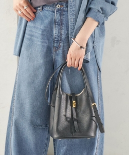 �s�\��tVIOLAd�fORO: V1573 BOX TOTE