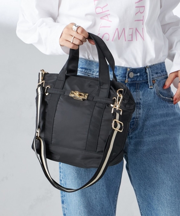 追加》【WEB限定】 ライン テープ ショルダー 付 バッグ: バッグ SHIPS  