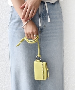 �s�\��t�yWEB����zBEAURE: �V�����_�[ �t�� �t���O�����g �P�[�X