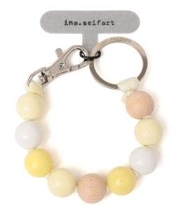 ina.seifart:BIG PERLEN SHORT