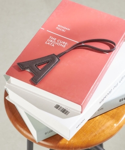 �s�\��t�yWEB����zGeorge Cinq:�C�j�V���� �`���[���i�u���E���j