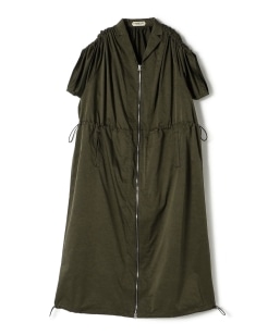 A VACATION:�q��􂢉\�rAVC �M���U�[ ���C�h �R�[�g