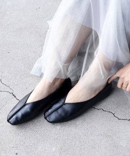 tFCNU[`CiV[Y 22`25.5cm