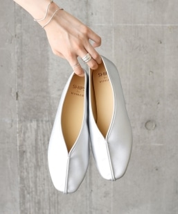 tFCNU[`CiV[Y 22`25.5cm