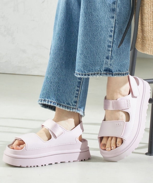 値下げ中UGGザリア スタデッド ブリング たえ サンダル 