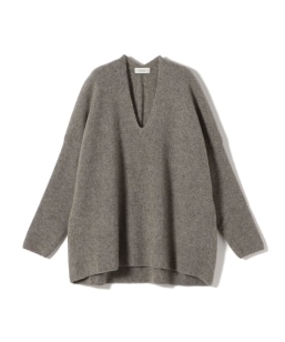 Nomat: YAK V NECK SWEATER