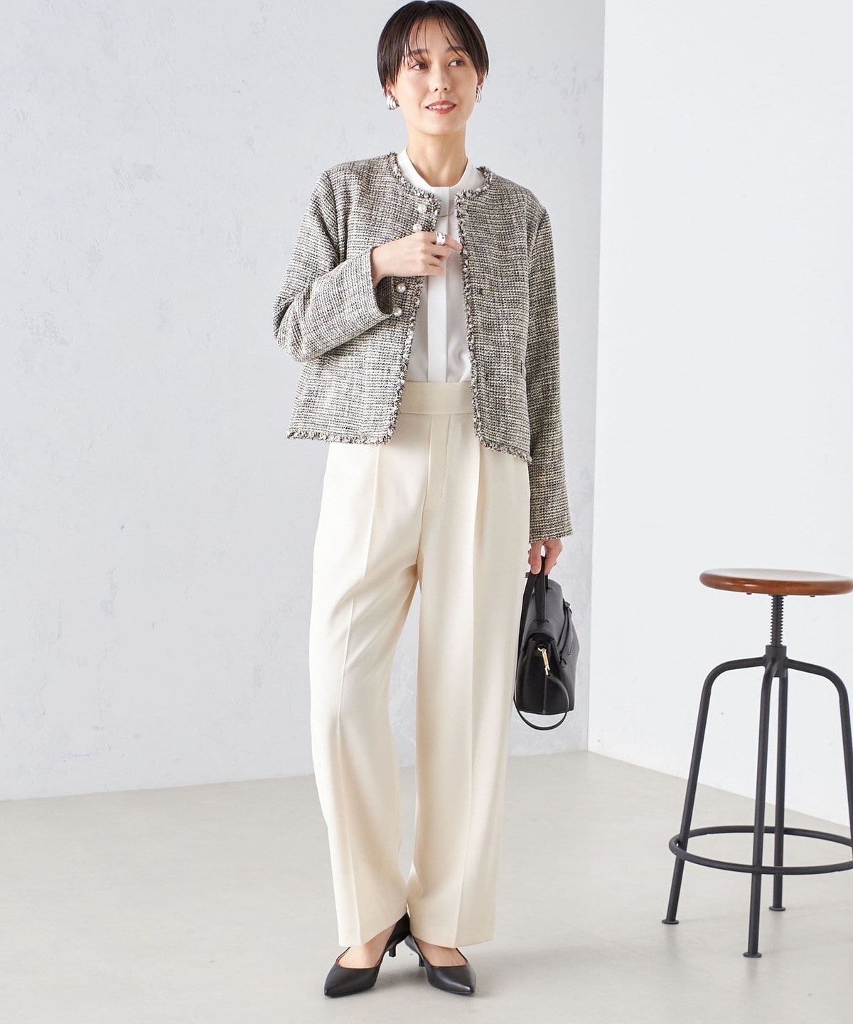 SHIPS スラブツイード ノーカラージャケット パールボタン