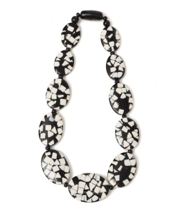 Marion Godart::mg[ lbNX