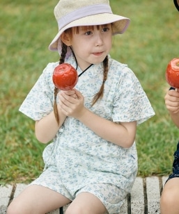 yWEBzSHIPS KIDS:100`130cm / ԕ/g{ r