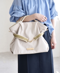 �s�\��tquaranciel: ���C���x���g 2way �V�����_�[ �g�[�g �o�b�O�iA4�Ή��j