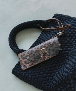 �s�\��tquaranciel: ���E���h �T���O���X�i���I�p�[�h �P�[�X �`���[���t���j