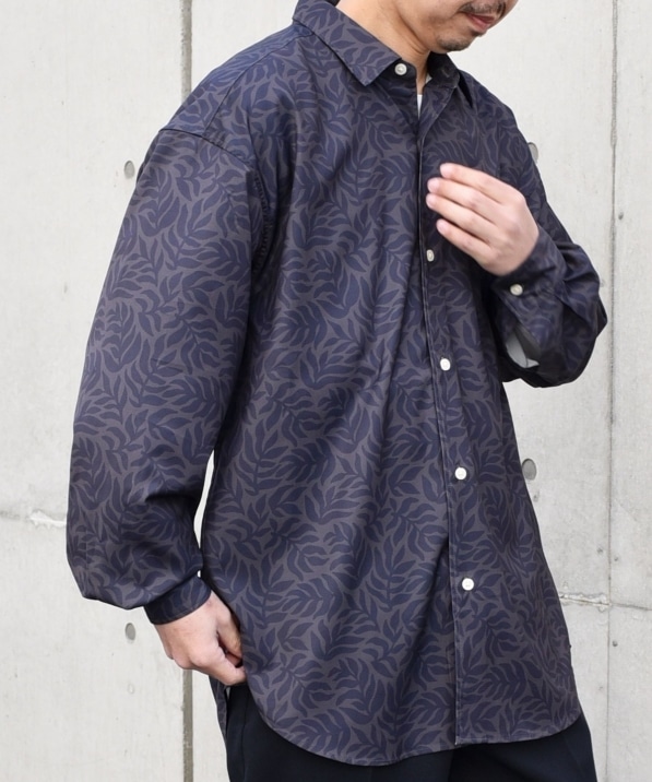 新品タグ付　プリントルーズシャツ　茶色　FRAY I.D バリエーションシャツ(シャツ)｜トップス｜FRAY I.D（フレイ