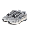 NIKE: P-6000 �X�j�[�J�[ �O���[