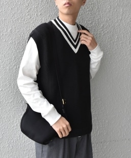 SHIPS any: sEHbVutI[o[TCY `f jbgxXg