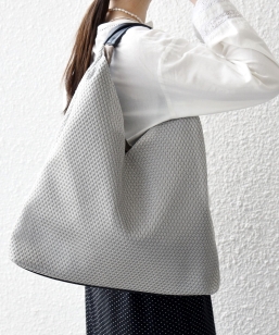 �s�\��tSHIPS any: A4 V�J�b�g �o�C�J���[ �g�[�g �o�b�O