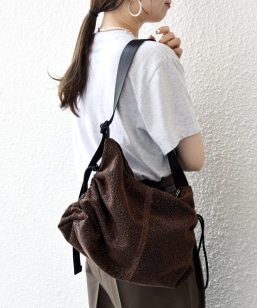 �s�\��tSHIPS any: ���� �T�C�h �M���U�[ �h���X�g �V�����_�[ �o�b�O