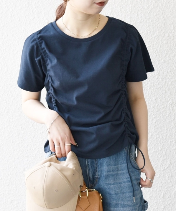 ships womanで購入しましたが着る事なく未使用の商品です。 ships womanで購入しましたが着る事なく未使用の商品です。