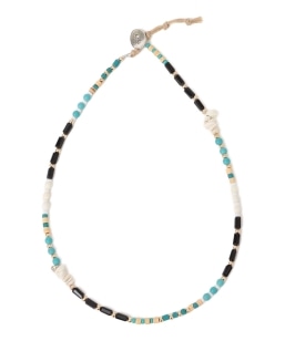 HELENA: �J���[ �r�[�Y �l�b�N���X